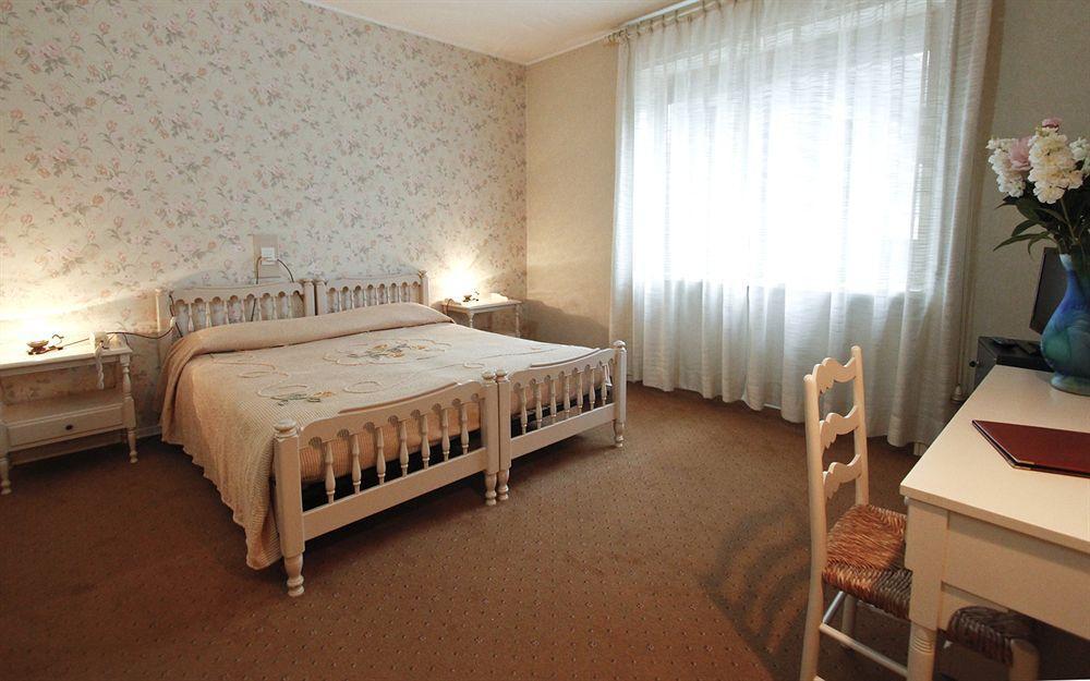 Hotel Antares Arona Luaran gambar