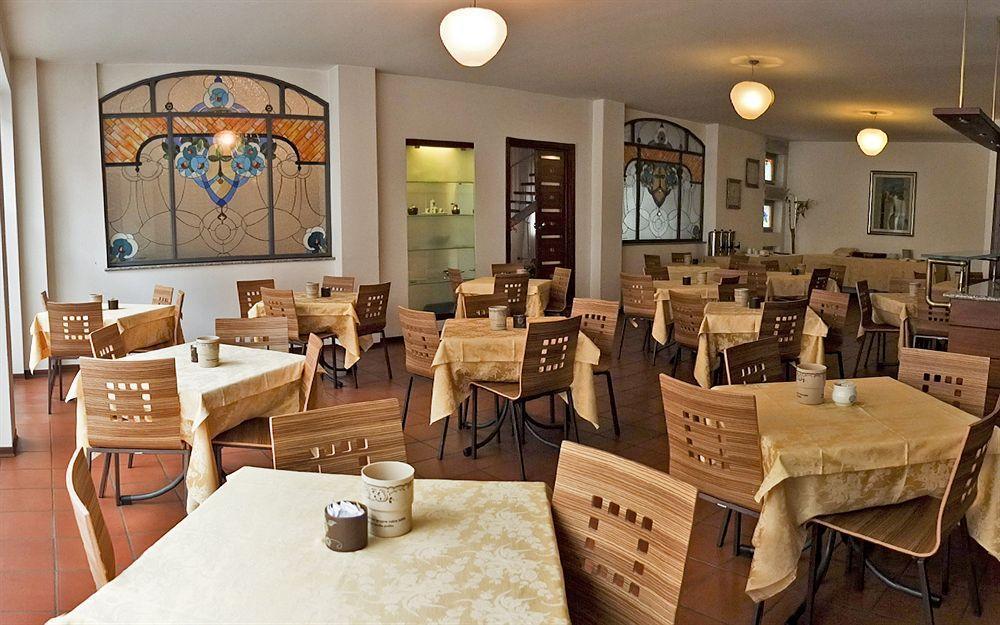 Hotel Antares Arona Luaran gambar